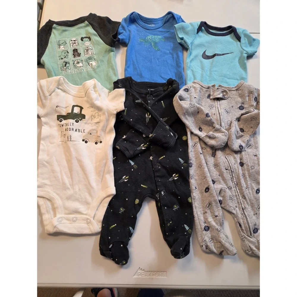 Newborn Boys Clothing Bundle 6pc Nike Star Wars Carters Sleepers Bodysuits